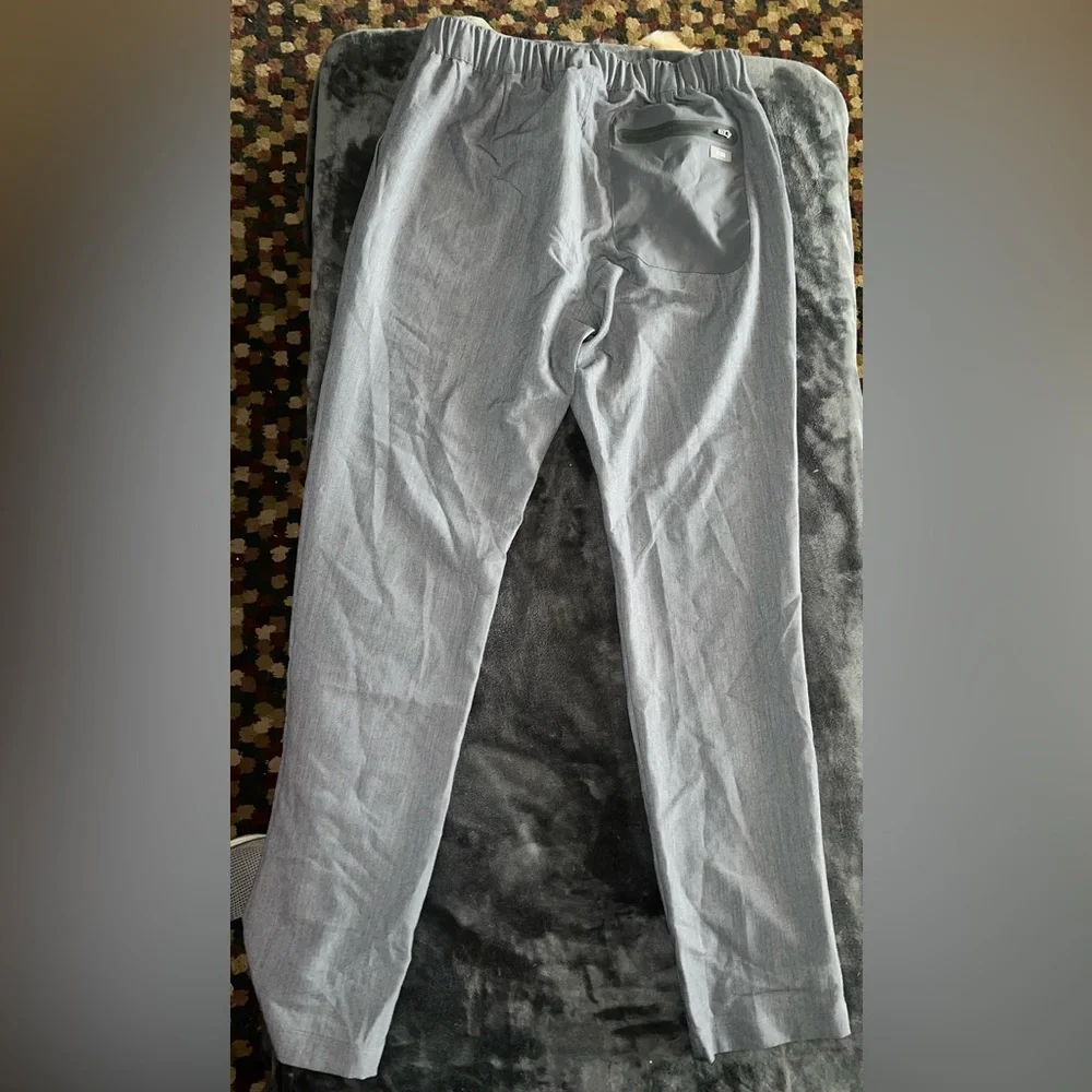 Figs Daga Slim Pant in Graphite Size Large New with tag